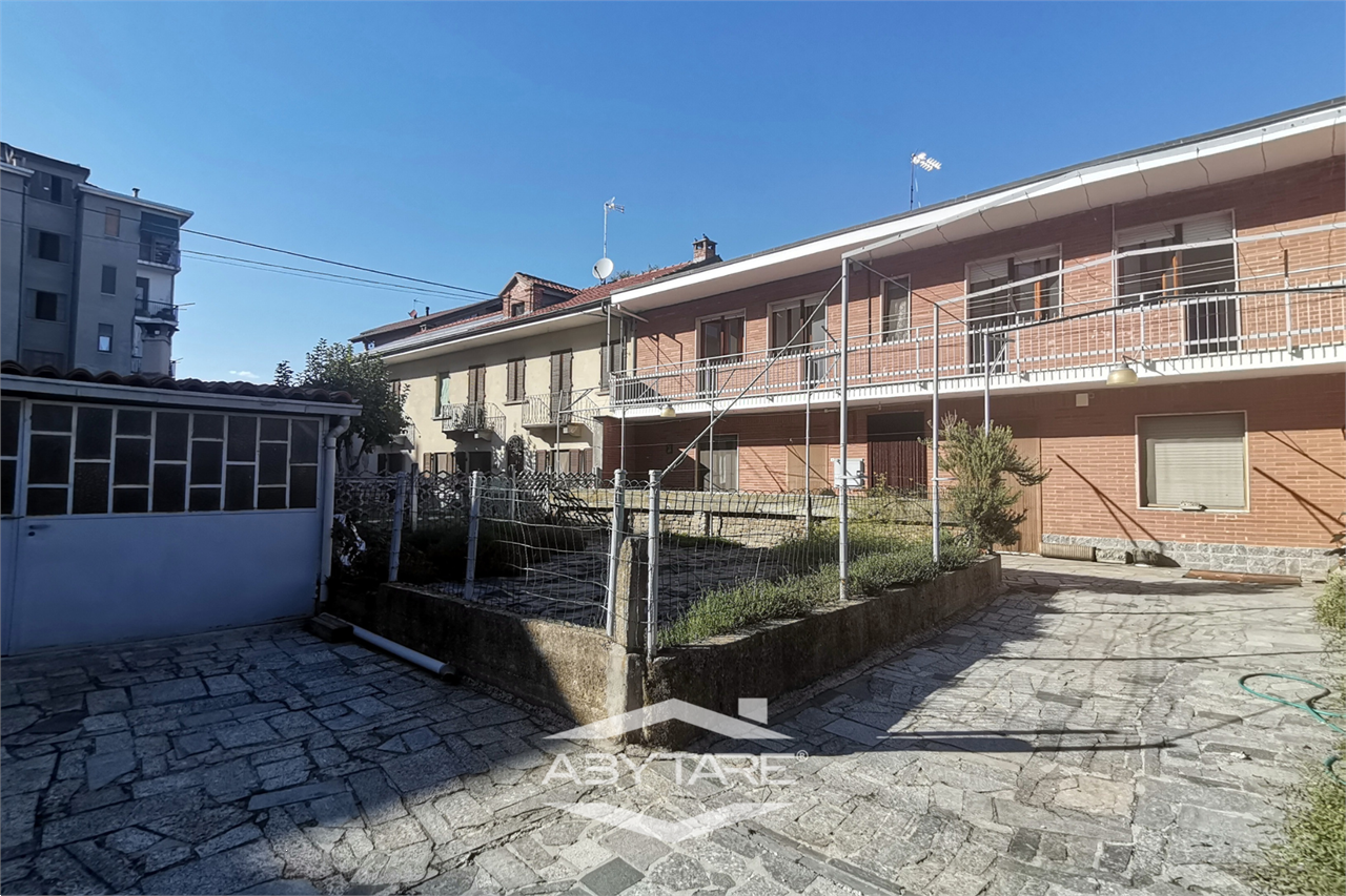 Casa semindipendente in vendita a Carignano