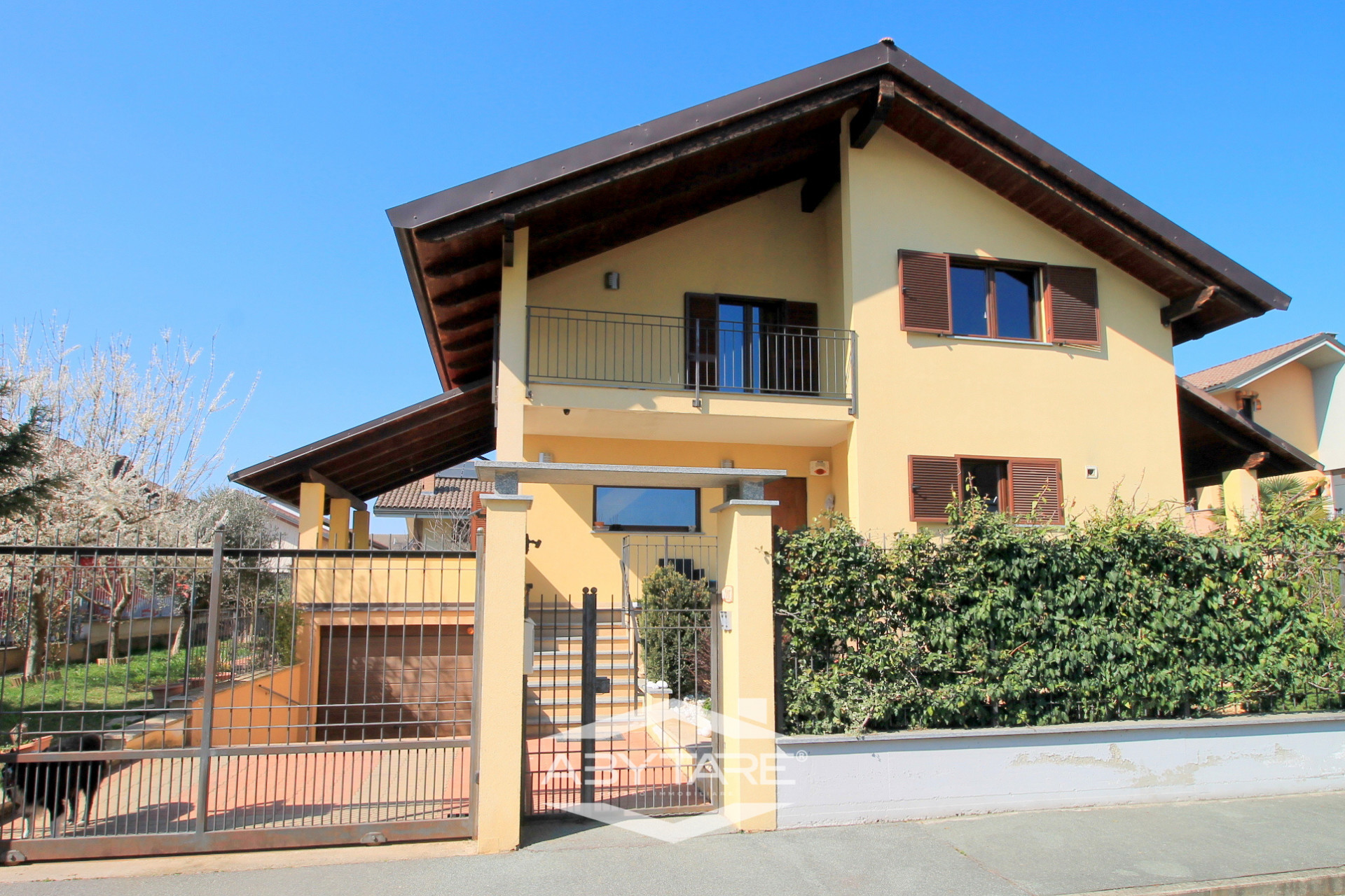 Villa in Bioedilizia in vendita a La Loggia

[chr(...