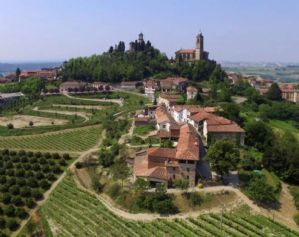 MONGARDINO VILLA PANORAMICA IN COSTRUZIONE