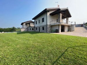 MONTEGROSSO CINAGLIO VILLA NUOVA COSTRUZIONE A++