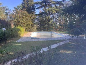 EX AZIENDA AGRICOLA CON RESIDENZA DEL 700 E PARCO