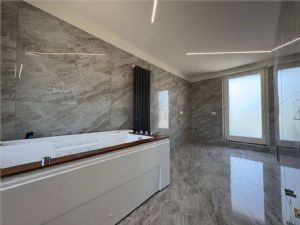 Dimora di Prestigio Completamente Arredata CL A2