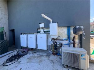 Dimora di Prestigio Completamente Arredata CL A2
