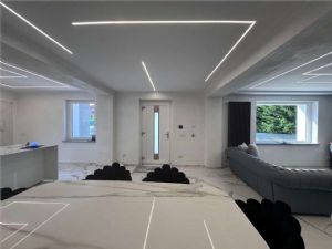 Dimora di Prestigio Completamente Arredata CL A2