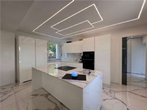 Dimora di Prestigio Completamente Arredata CL A2