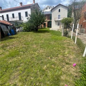 VAGLIERANO-CASA INDIPENDENTE-CON GIARDINO PRIVATO