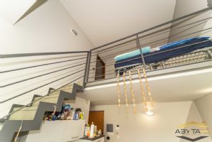 RECENTE COSTRUZIONE - LOFT BILIVELLO con ampio terrazzo