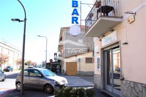 ATTIVITA' BAR/CAFFE' RIVALTA ( TETTI FRANCESI )