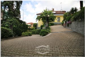 Villa vendita Moncalieri Strada Torino 20