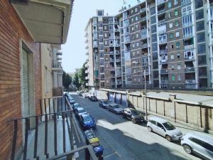 BILOCALE IN OTTIMO STATO-ZONA SANTA RITA-