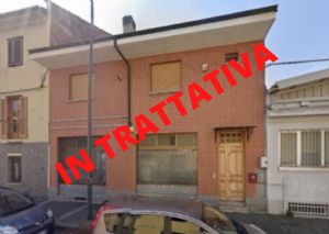Via Calabria n° 27