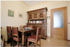 3 locali via castelgomberto