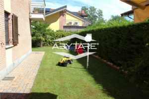 RIVALTA VILLAGGIO AURORA APPARTAMENTO CON GIARDINO