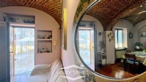 Casa semindipendente con cortile privato