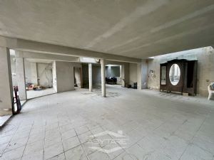 Appartamento con terrazzo e giardino privato