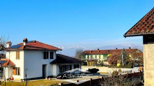 Casa semindipendente con giardino a Osasio