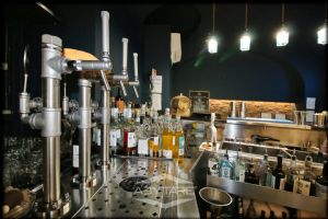 Vendesi Licenza Cocktail Bar – Cuore della Movida Torinese