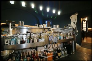 Vendesi Licenza Cocktail Bar – Cuore della Movida Torinese