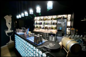 Vendesi Licenza Cocktail Bar – Cuore della Movida Torinese