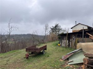 Rustico Panoramico con Terreno a Valmanera, Asti