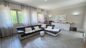 SAN DEFENDENTE-VILLA INDIPENDENTE CON GIARDINO