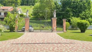 SAN DEFENDENTE-VILLA INDIPENDENTE CON GIARDINO