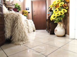 QUADRILOCALE CON DOPPI SERVIZI, MANSARDA E CANTINA