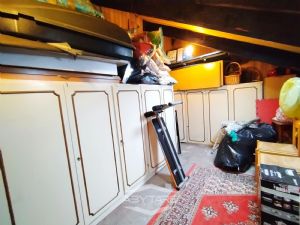 QUADRILOCALE CON DOPPI SERVIZI, MANSARDA E CANTINA