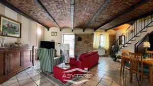 Casa semindipendente con giardino in Borgata Brassi