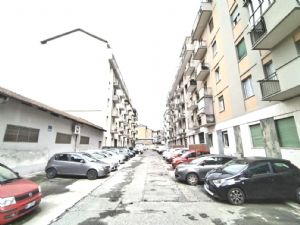 TRILOCALE CON DOPPIA ESPOSIZIONE