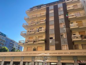 AMPIO 2 LOCALI