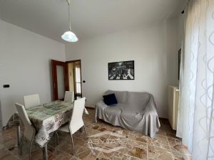 2 locali in vendita via Sauro Nichelino