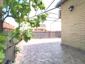 ATTICO DI 73 MQ CON TERRAZZO ANGOLARE DI 35 MQ C.A