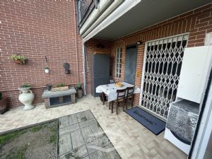 Bilocale con giardino in palazzina recente a NIchelino