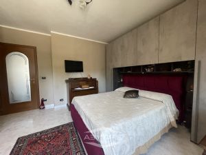 Bilocale con giardino in palazzina recente a NIchelino