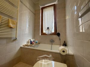 Bilocale con giardino in palazzina recente a NIchelino