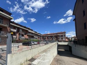 Bilocale con giardino in palazzina recente a NIchelino