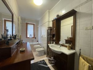 Bilocale con giardino in palazzina recente a NIchelino