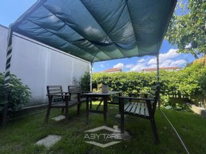 Bilocale con giardino in palazzina recente a NIchelino