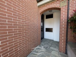 Bilocale con giardino in palazzina recente a NIchelino