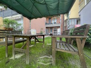 Bilocale con giardino in palazzina recente a NIchelino