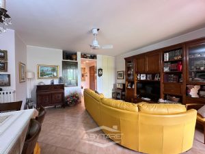 4 locali con terrazzino via Amendola Nichelino