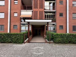 4 locali con terrazzino via Amendola Nichelino