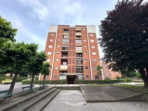 4 locali con terrazzino via Amendola Nichelino