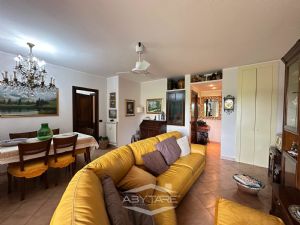 4 locali con terrazzino via Amendola Nichelino