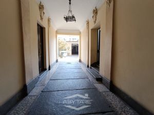 MONOLOCALE IN AFFITTO SAN SALVARIO