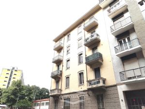 TRILOCALE ZONA POZZO STRADA