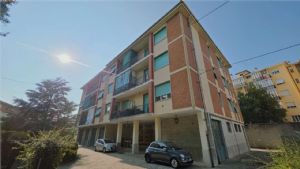 Asti  Nord trilocale con doppia esposizione