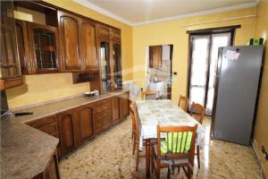 BEINASCO CENTRO BILOCALE AL SECONDO PIANO