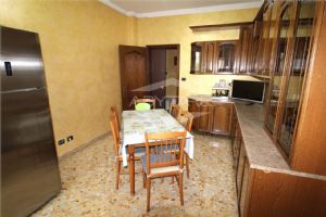 BEINASCO CENTRO BILOCALE AL SECONDO PIANO